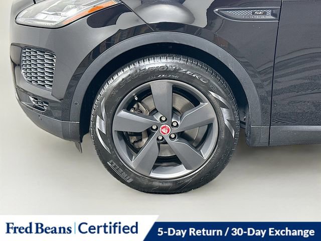 Used 2020 Jaguar E-PACE SE image 34