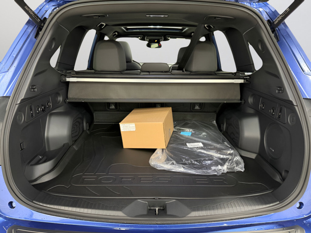New 2025 Subaru Forester Limited image 9