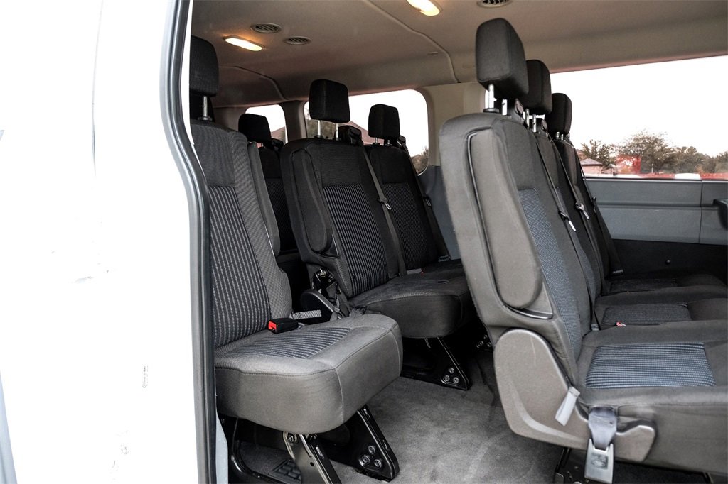 Used 2019 Ford Transit 350 XLT image 35