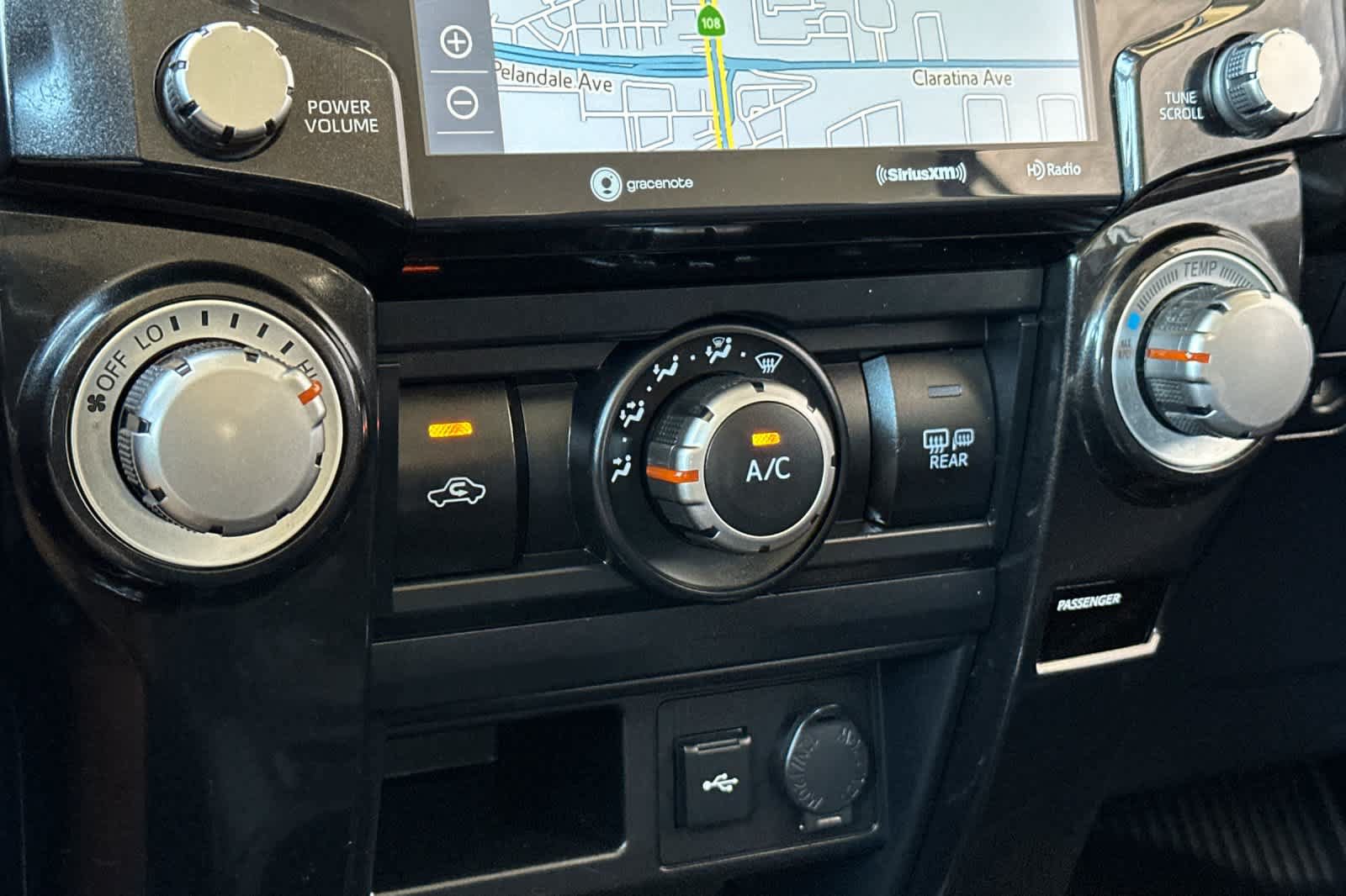 Used 2022 Toyota 4Runner TRD Off-Road Premium AWD/4WD image 20