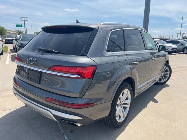 Used 2025 Audi Q7 3.0T Premium Plus AWD/4WD image 4