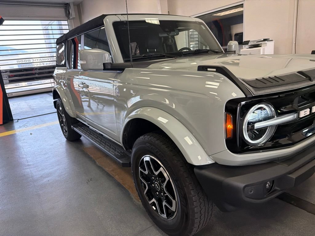 Used 2024 Ford Bronco Outer Banks