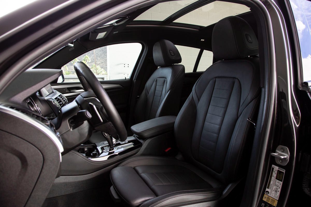 Used 2019 BMW X4 xDrive30i w/ M Sport Package 2 image 18