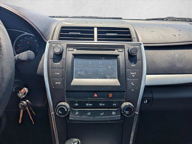 Used 2016 Toyota Camry SE FWD image 11
