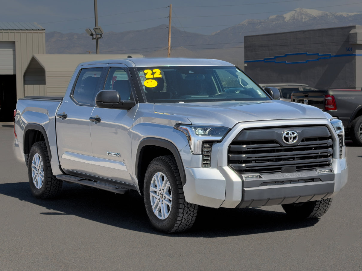 Used 2022 Toyota Tundra SR5 image 7