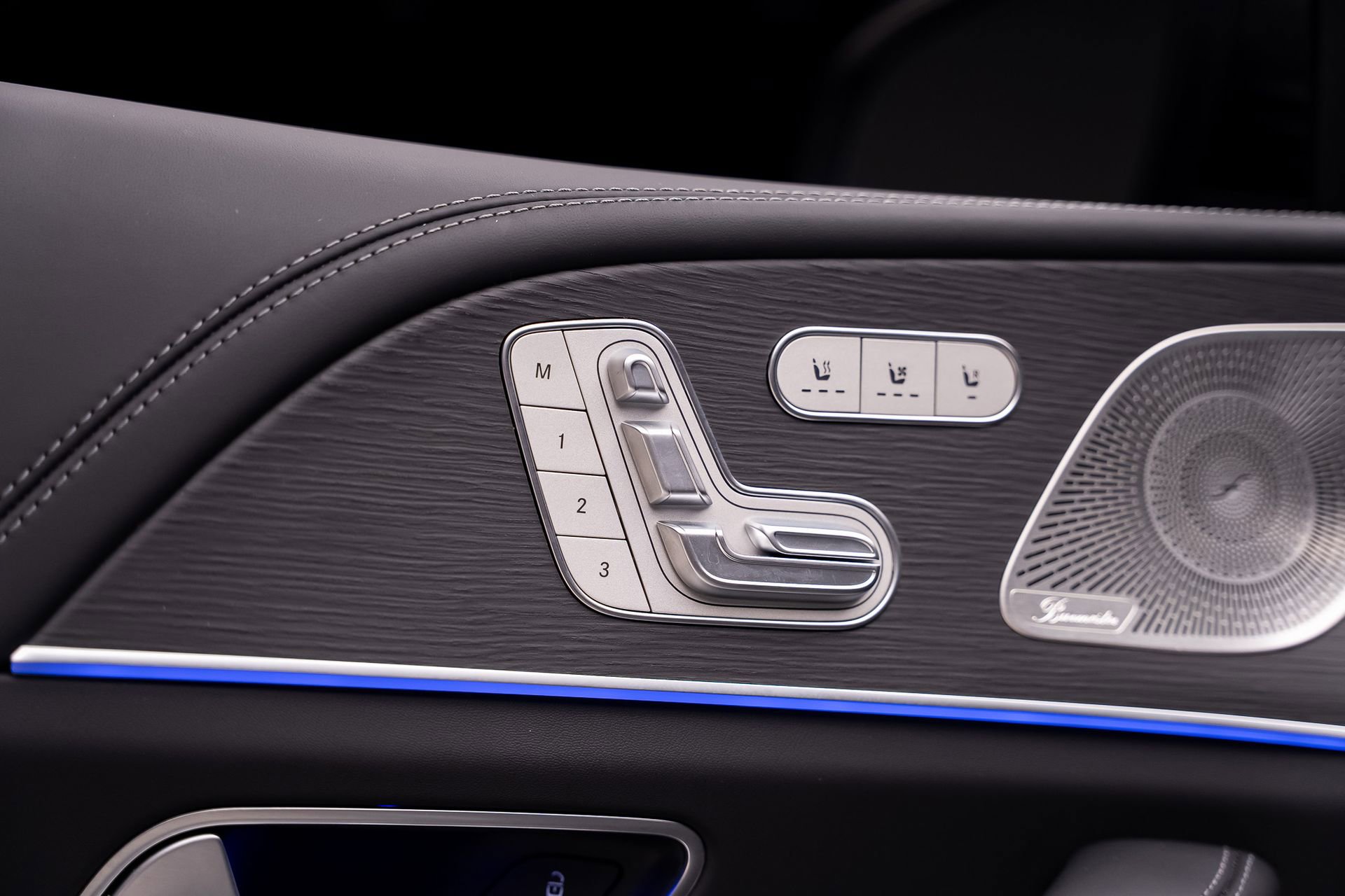 Used 2024 Mercedes-Benz GLS 63 AMG 4MATIC image 61