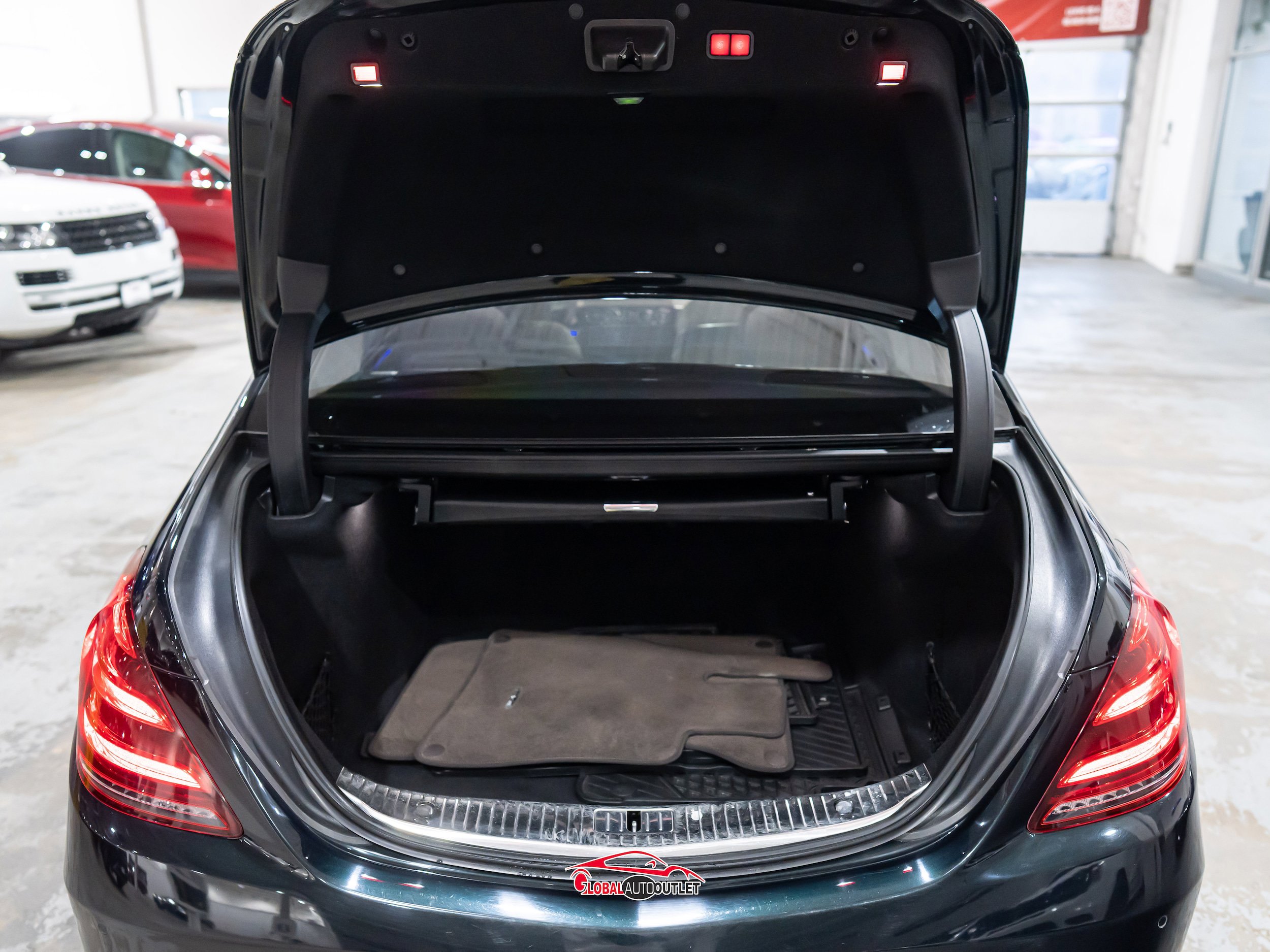 Used 2018 Mercedes-Benz S 560 4MATIC Sedan image 52