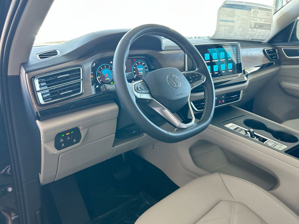 New 2026 Volkswagen Atlas SE image 15