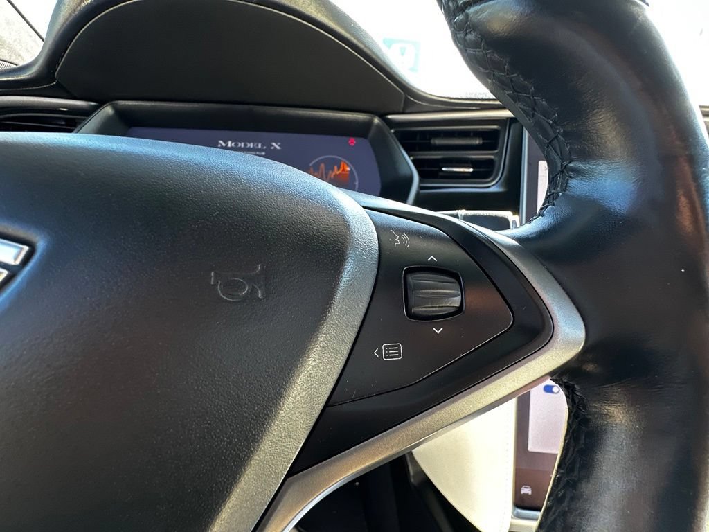 Used 2020 Tesla Model X Long Range AWD/4WD image 24