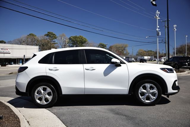 Certified 2023 Honda HR-V LX image 8