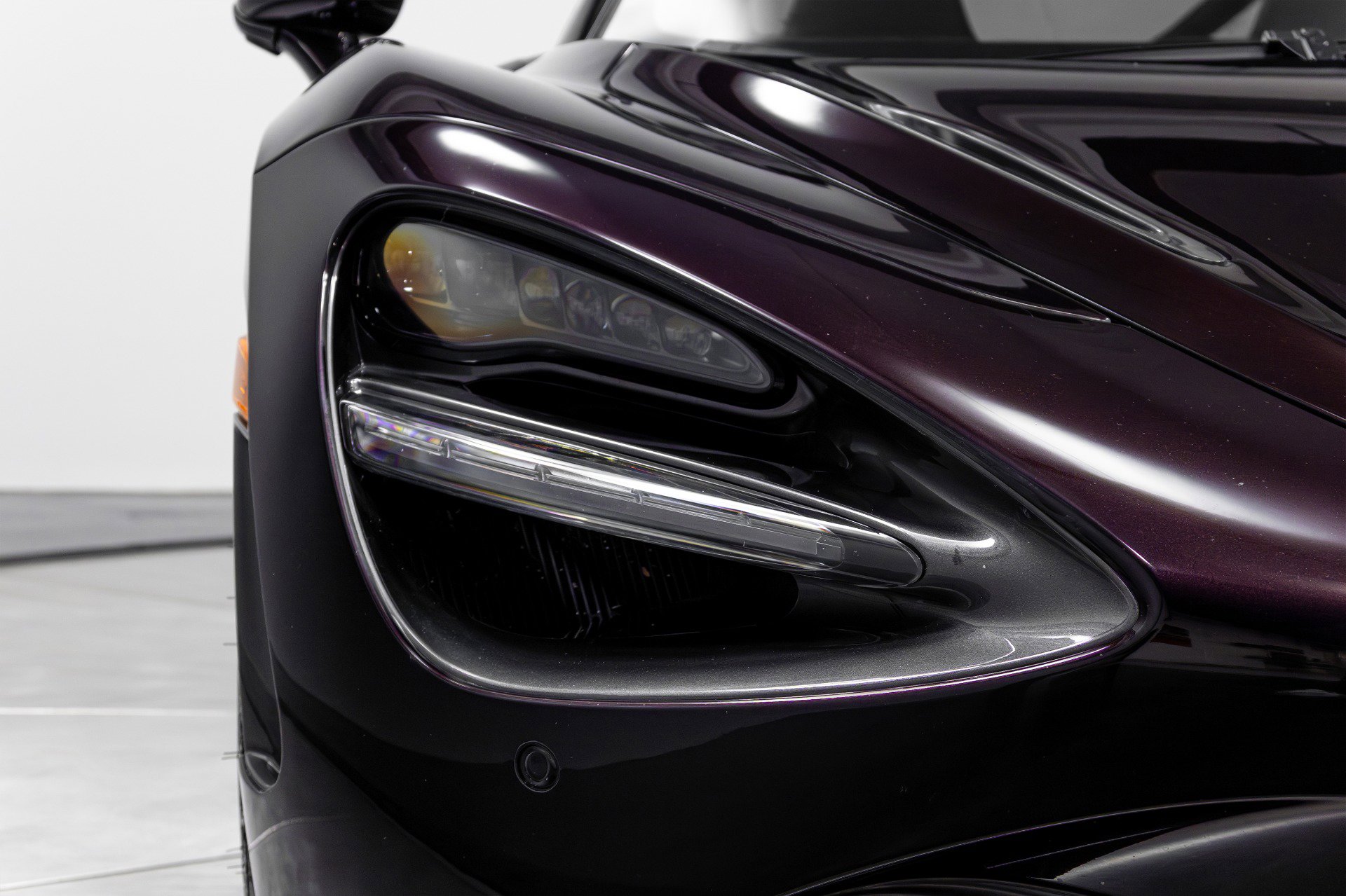Used 2018 McLaren 720S Performance image 40