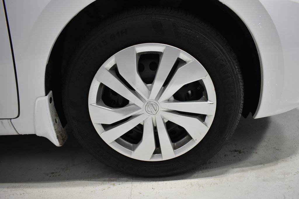 Certified 2025 Nissan Versa S w/ Trunk Package image 10