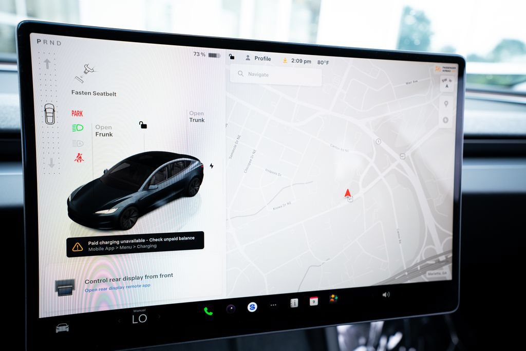 Used 2026 Tesla Model 3 RWD image 32