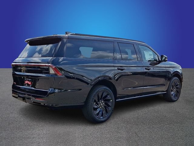 New 2025 Lincoln Navigator L Reserve w/ Jet Appearance Package AWD/4WD image 3