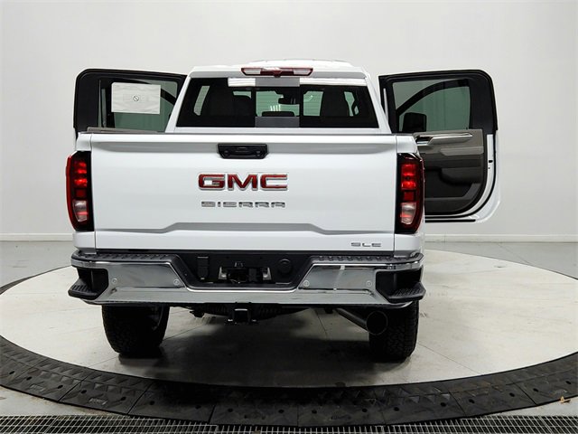 New 2026 GMC Sierra 2500 SLE w/ Preferred Package image 14