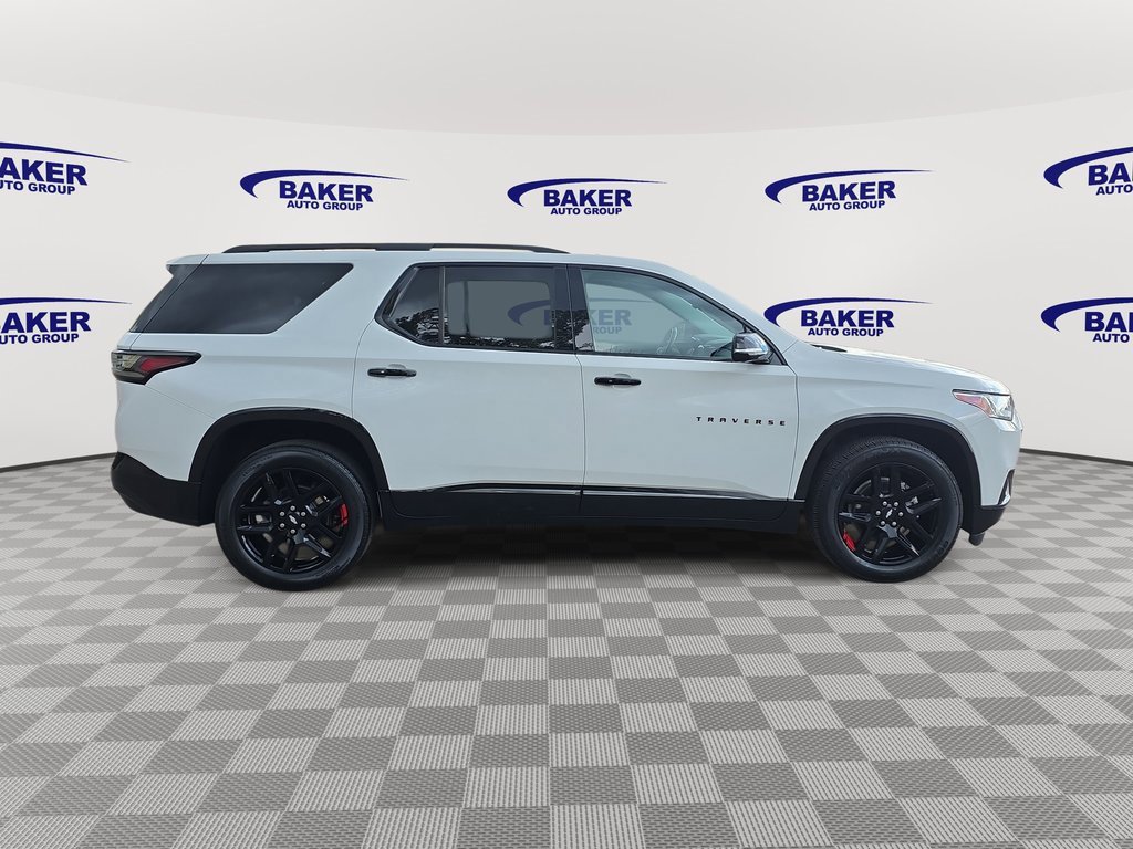 Used 2021 Chevrolet Traverse Premier w/ Redline Edition image 4