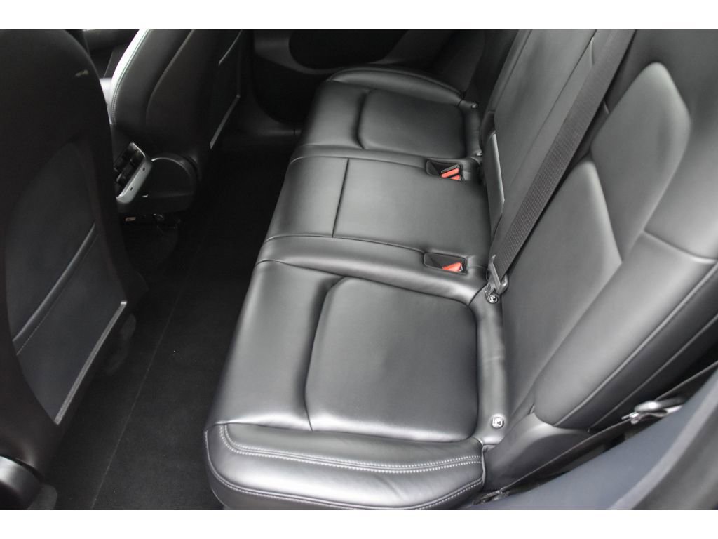 Used 2020 Tesla Model Y Performance image 14