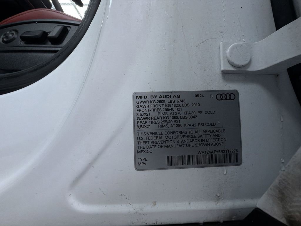 Used 2024 Audi SQ5 Premium Plus image 25