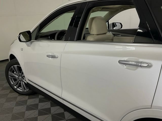 New 2026 Cadillac XT5 Premium Luxury w/ LPO, Floor Liner Package AWD/4WD image 31