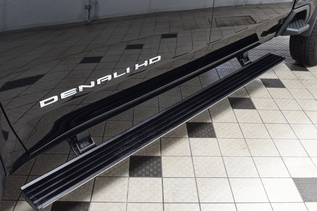 Used 2024 GMC Sierra 3500 Denali Ultimate image 33