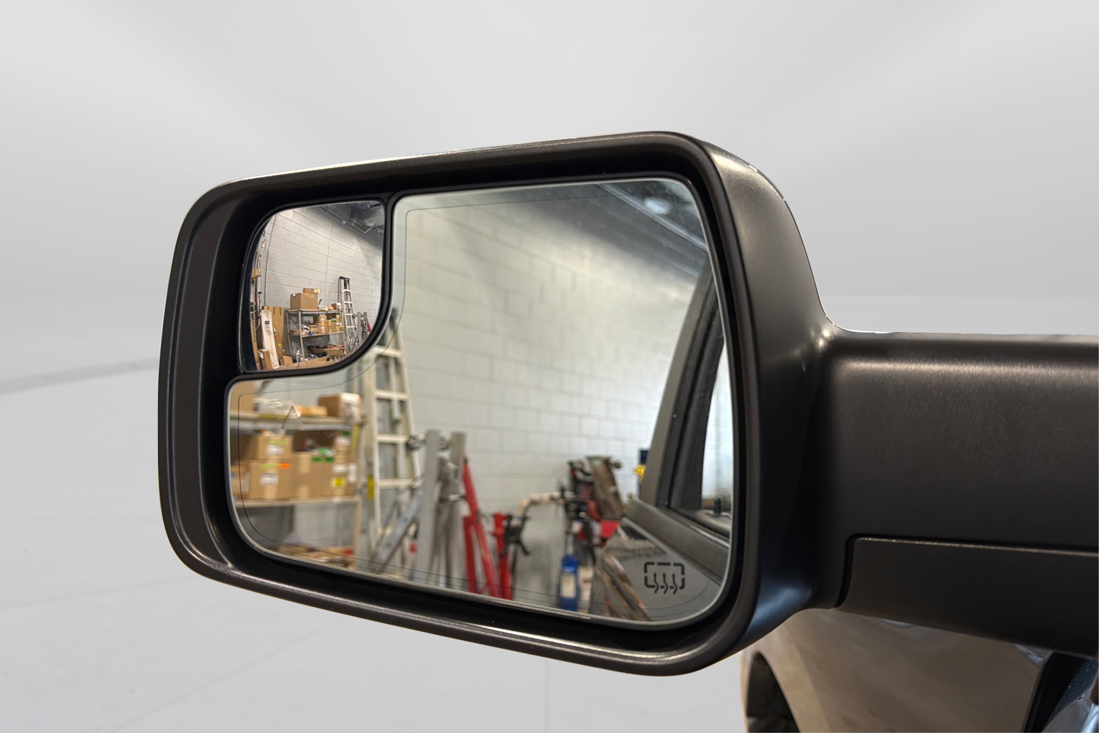 Used 2019 RAM 1500 Sport w/ Alpine Leather & Sound Group AWD/4WD image 14