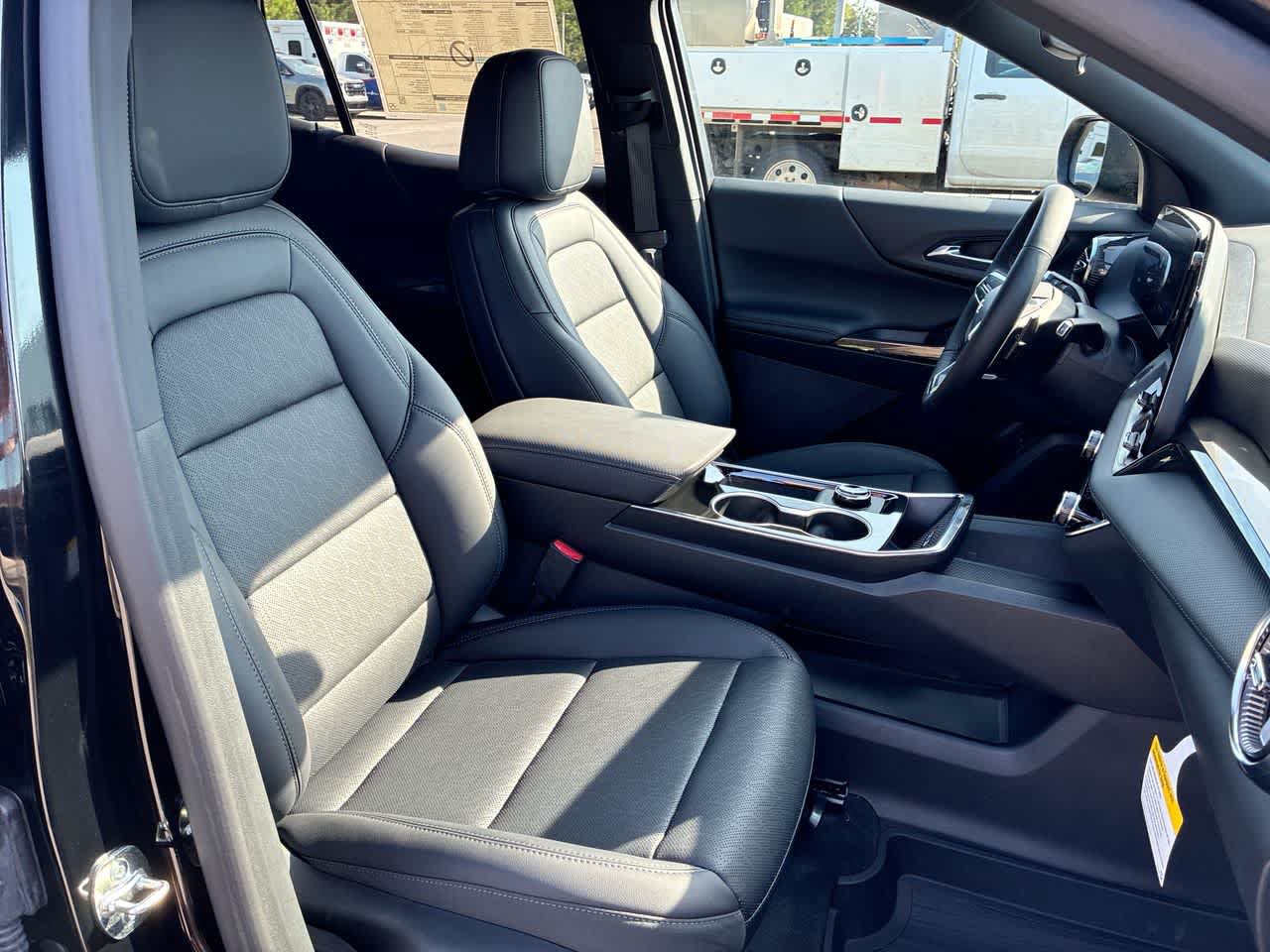 New 2027 Chevrolet Equinox LT w/ Convenience Package II FWD image 27