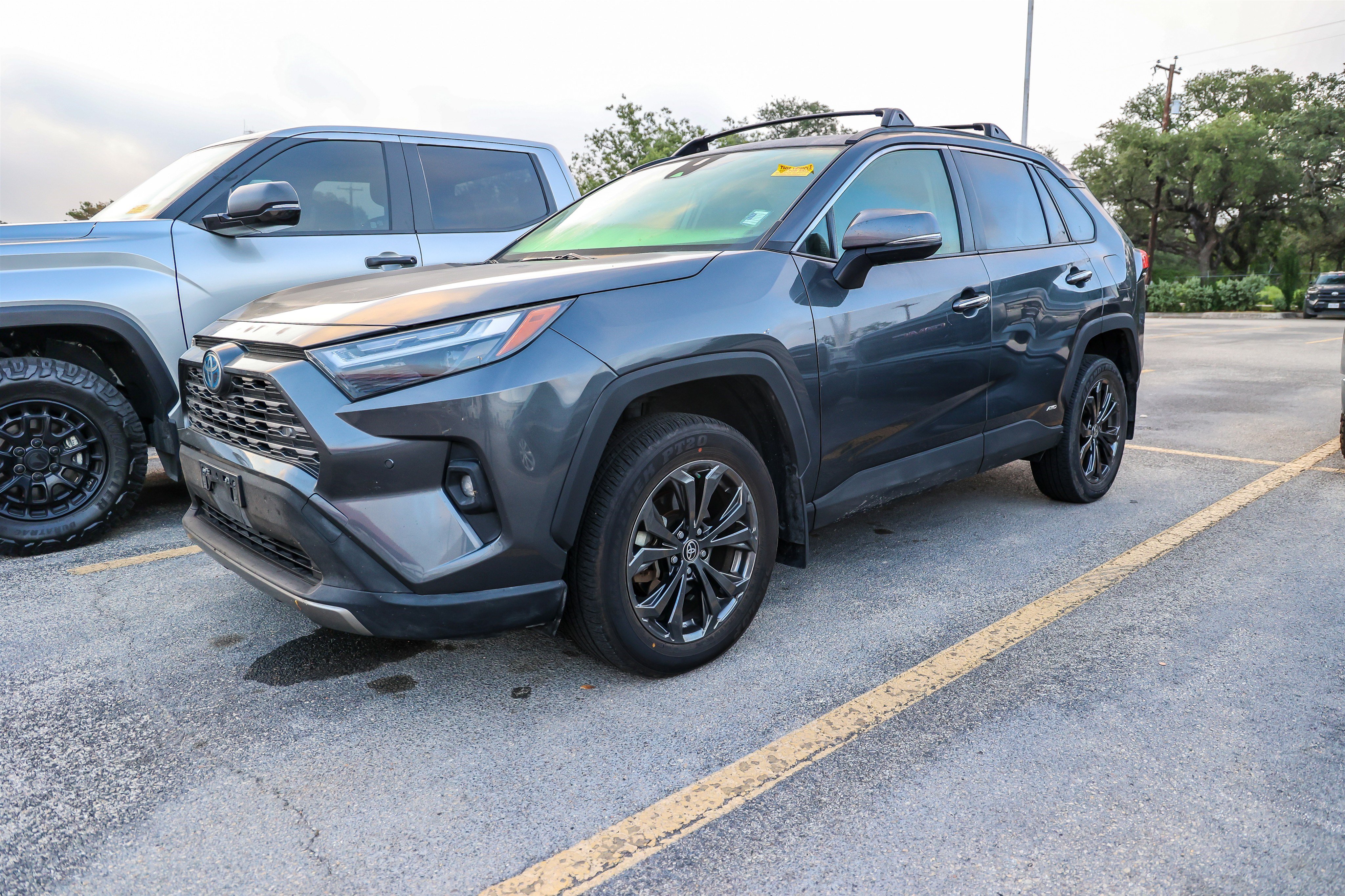 Used 2024 Toyota RAV4 Limited AWD/4WD image 3