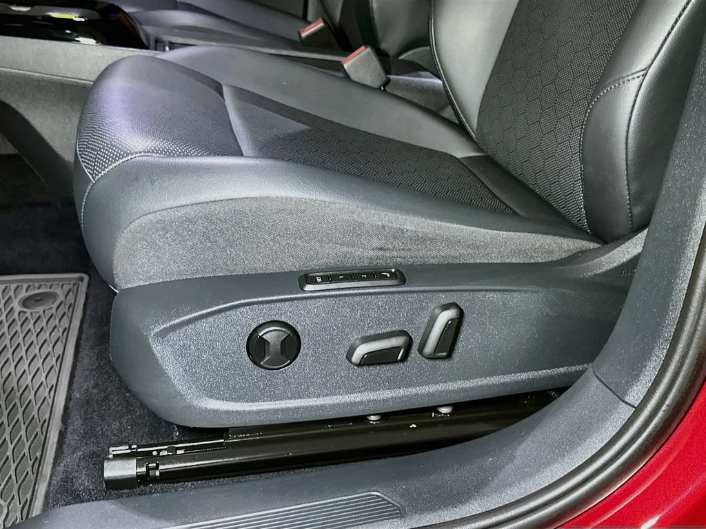Used 2022 Volkswagen ID.4 Pro S AWD/4WD image 12