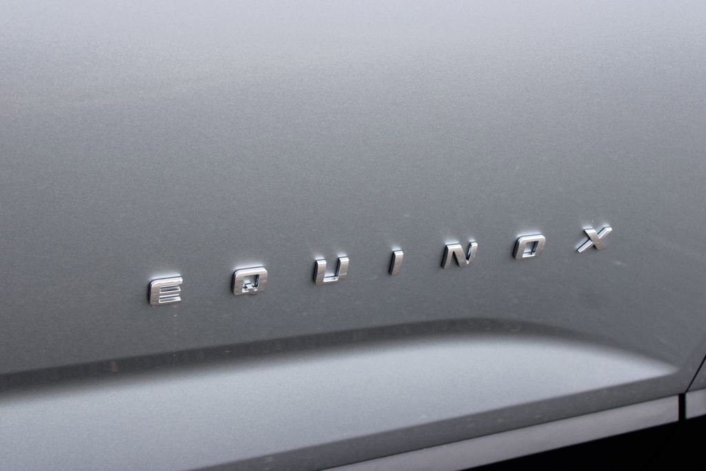 New 2026 Chevrolet Equinox LT image 13