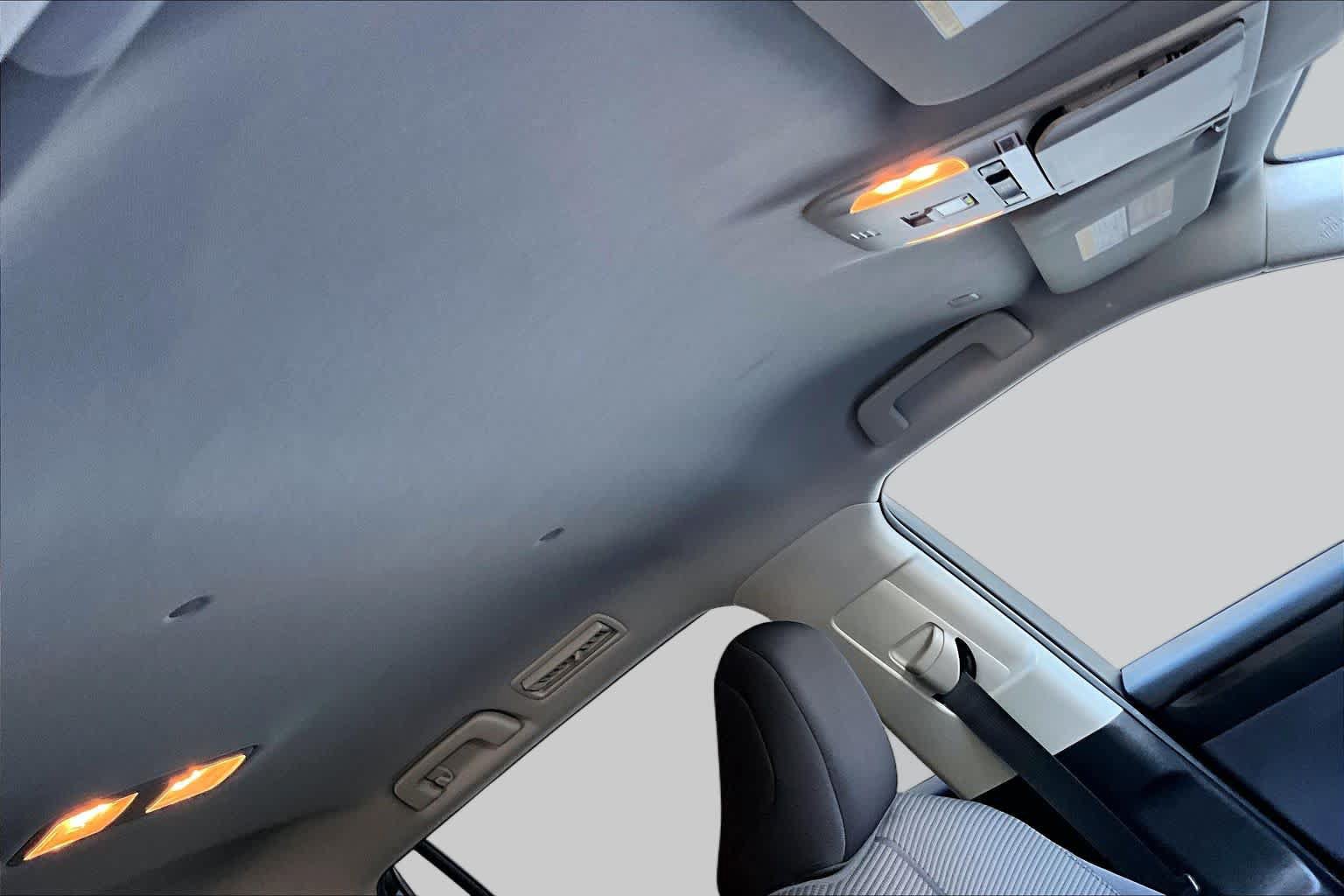 Certified 2020 Toyota Highlander LE FWD image 14