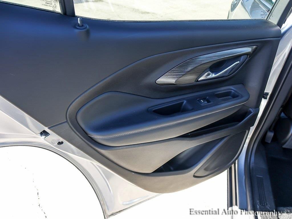 Used 2024 GMC Terrain SLT w/ Tech Package image 26