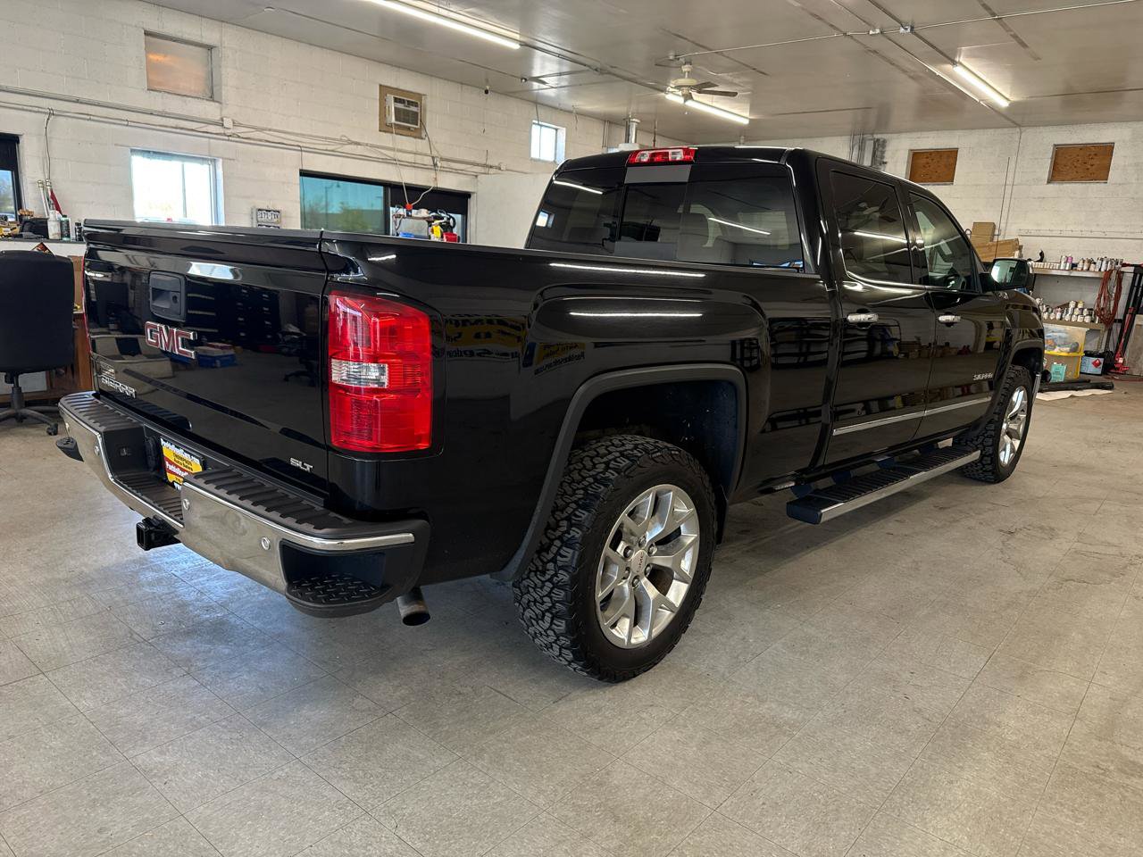 Used 2015 GMC Sierra 1500 SLT w/ SLT Crew Cab Value Package image 79