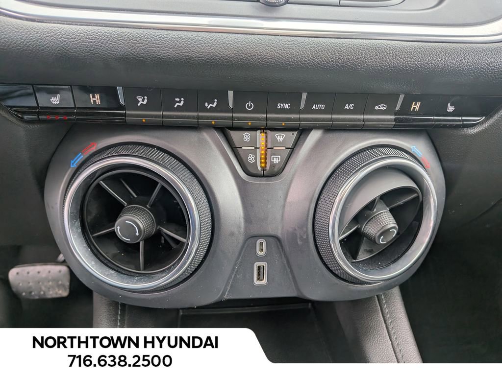 Used 2020 Chevrolet Blazer LT w/ Redline Edition image 18