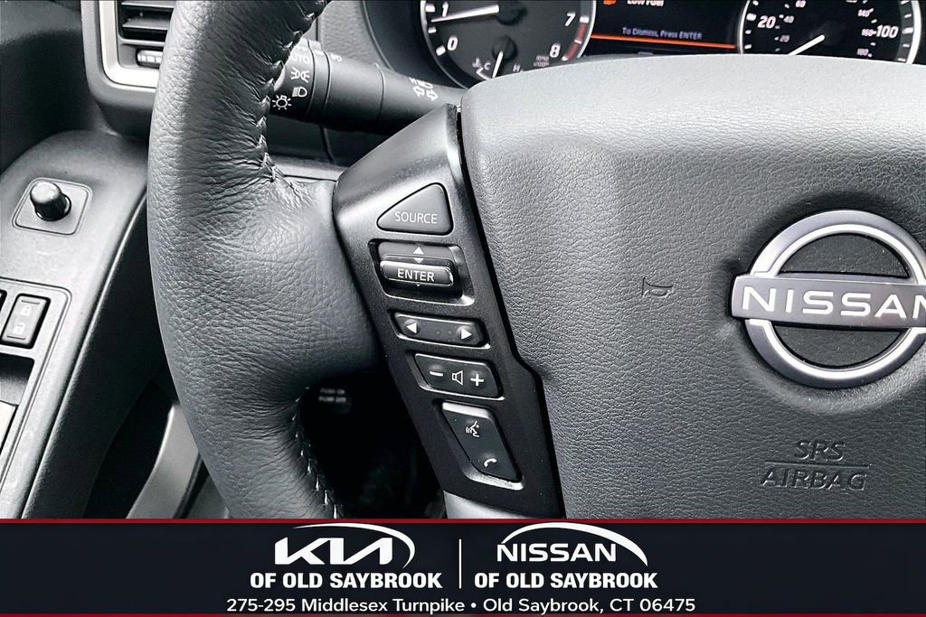 Used 2023 Nissan Frontier SV w/ SV Convenience Package image 11