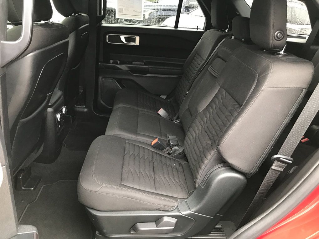 Used 2020 Ford Explorer XLT w/ Comfort Package image 23