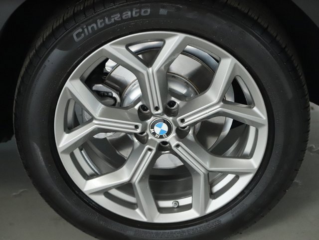 Certified 2024 BMW X3 xDrive30i w/ Premium Package image 40