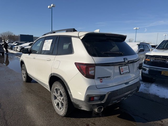 Used 2024 Honda Passport TrailSport image 5