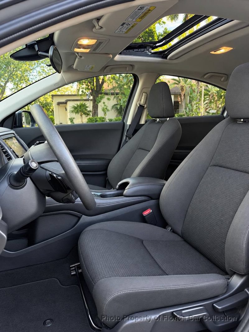 Used 2022 Honda HR-V EX image 15
