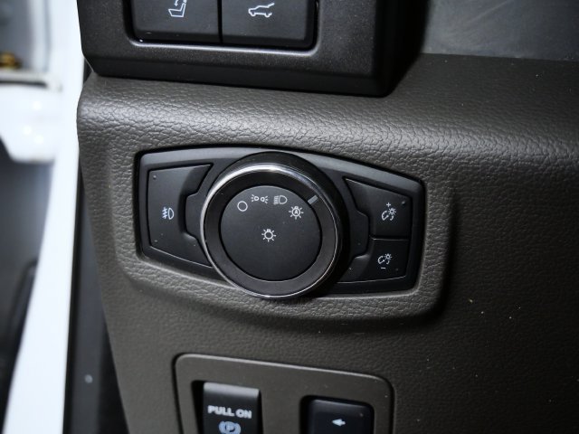 Used 2018 Ford Expedition Limited w/ Equipment Group 301A AWD/4WD image 28