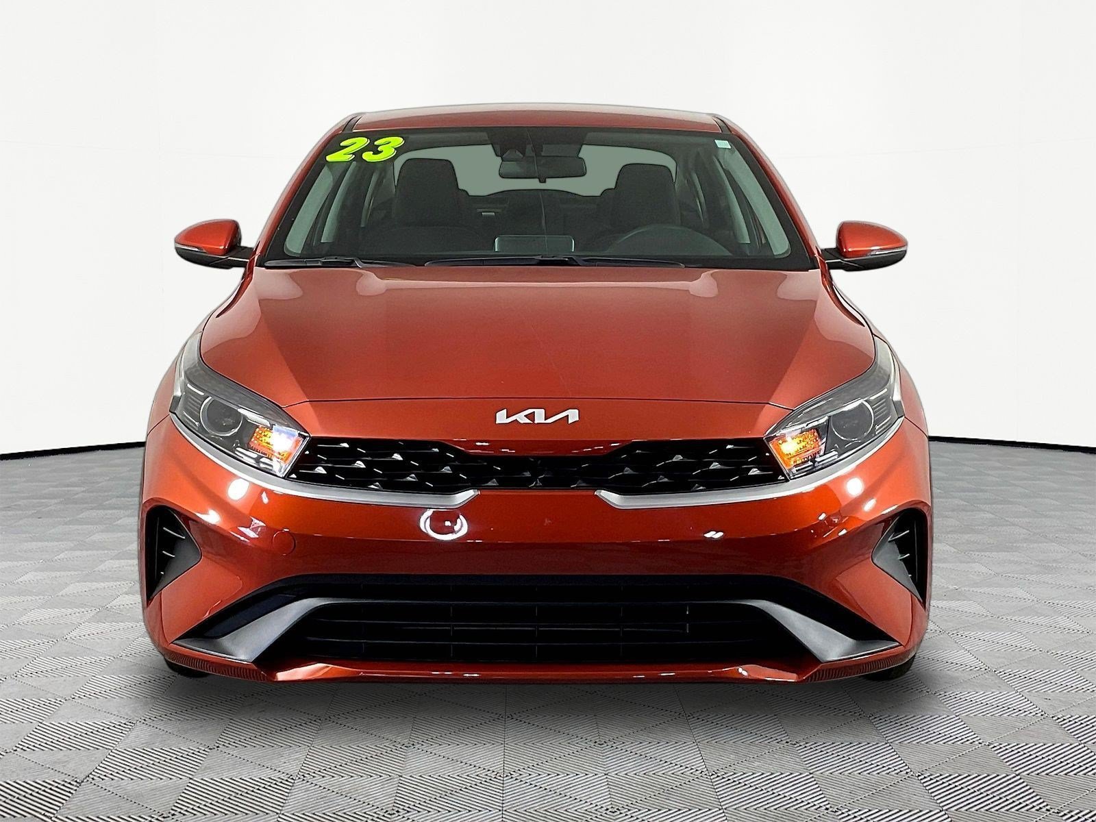 Certified 2023 Kia Forte LXS w/ LXS Technology Package FWD image 2