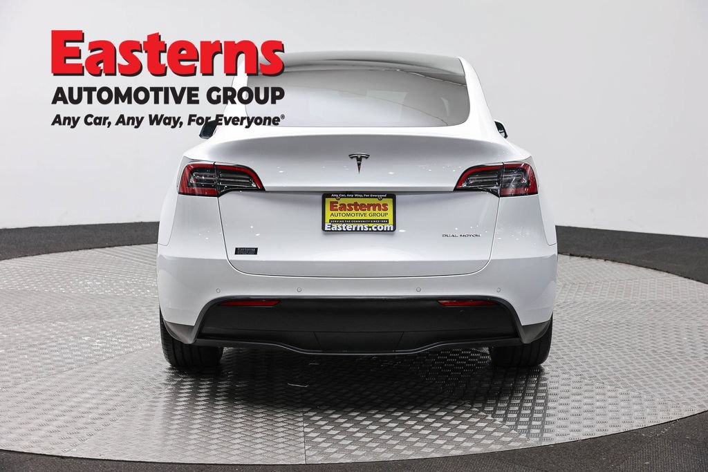 Used 2022 Tesla Model Y Long Range AWD/4WD image 8