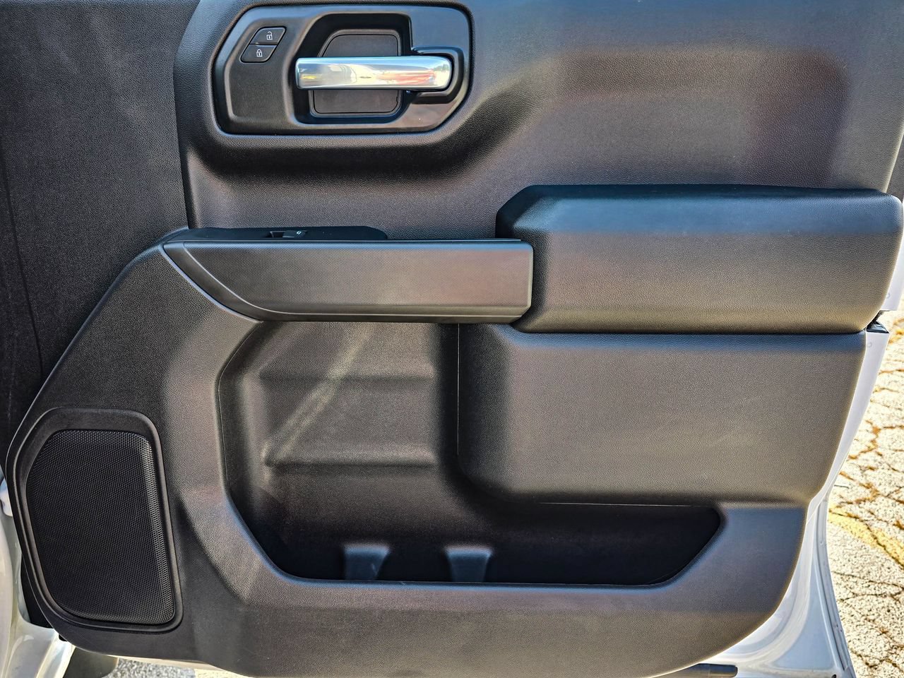 Used 2025 Chevrolet Silverado 1500 Custom Trail Boss AWD/4WD image 35