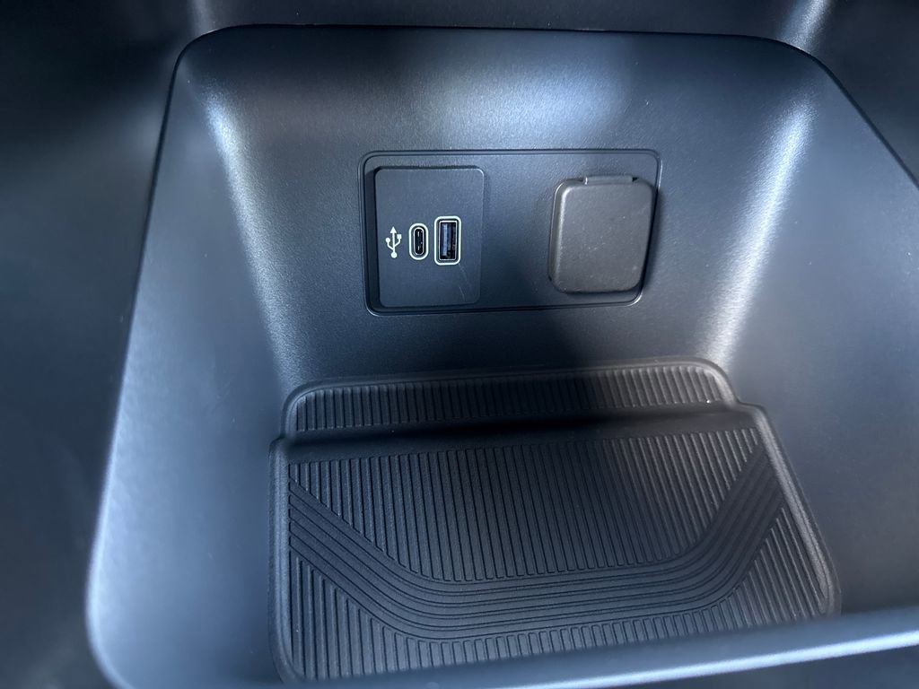 New 2026 Ford Explorer ST w/ Sun And Sound Package image 32