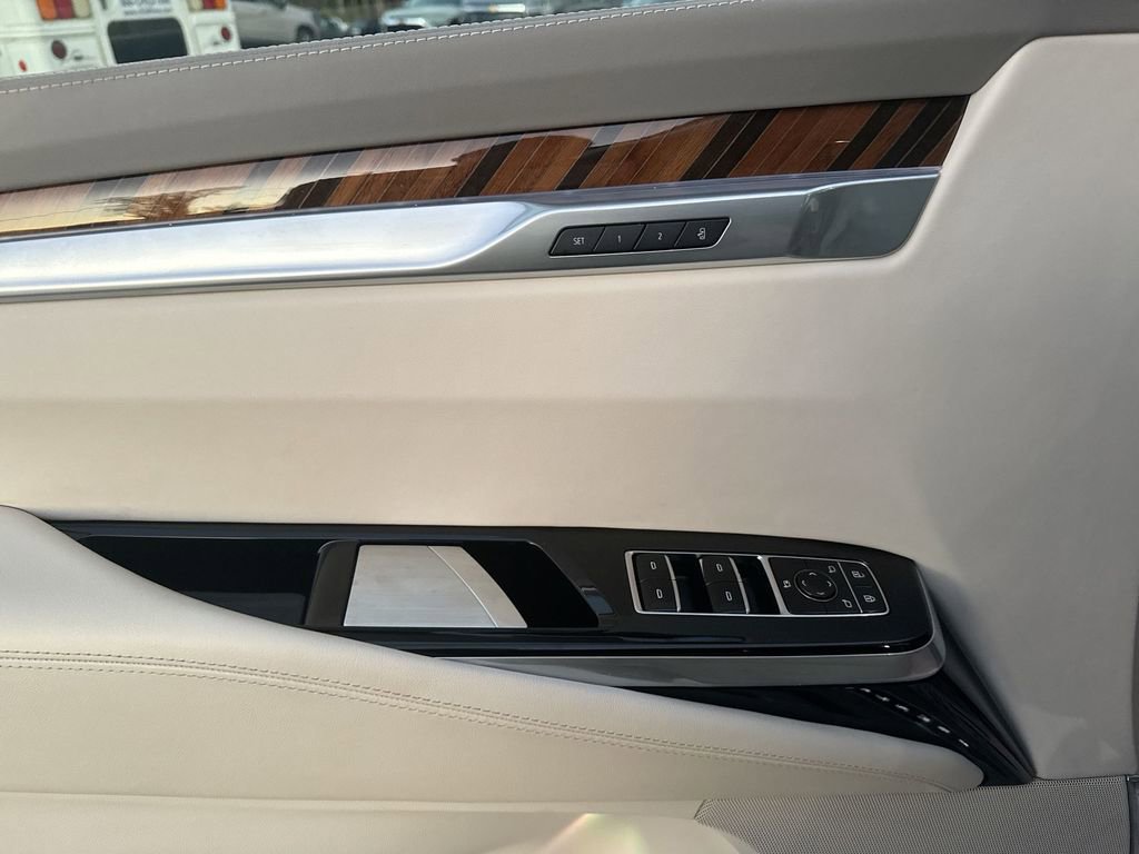 Used 2025 Cadillac Escalade Premium Luxury Platinum w/ LPO, Floor Liner Package image 15