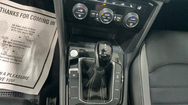 Certified 2023 Volkswagen Taos SEL AWD/4WD image 19