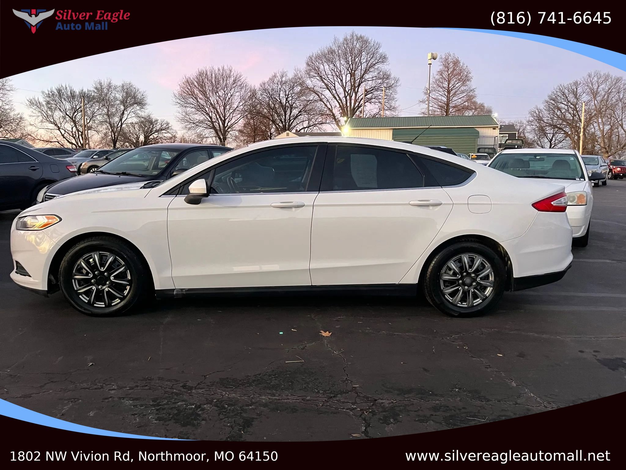 Used 2014 Ford Fusion S image 2