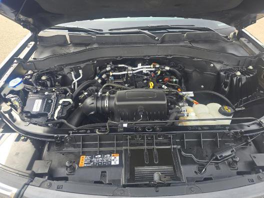 Certified 2021 Ford Escape SE w/ SE Sport Appearance Package image 17