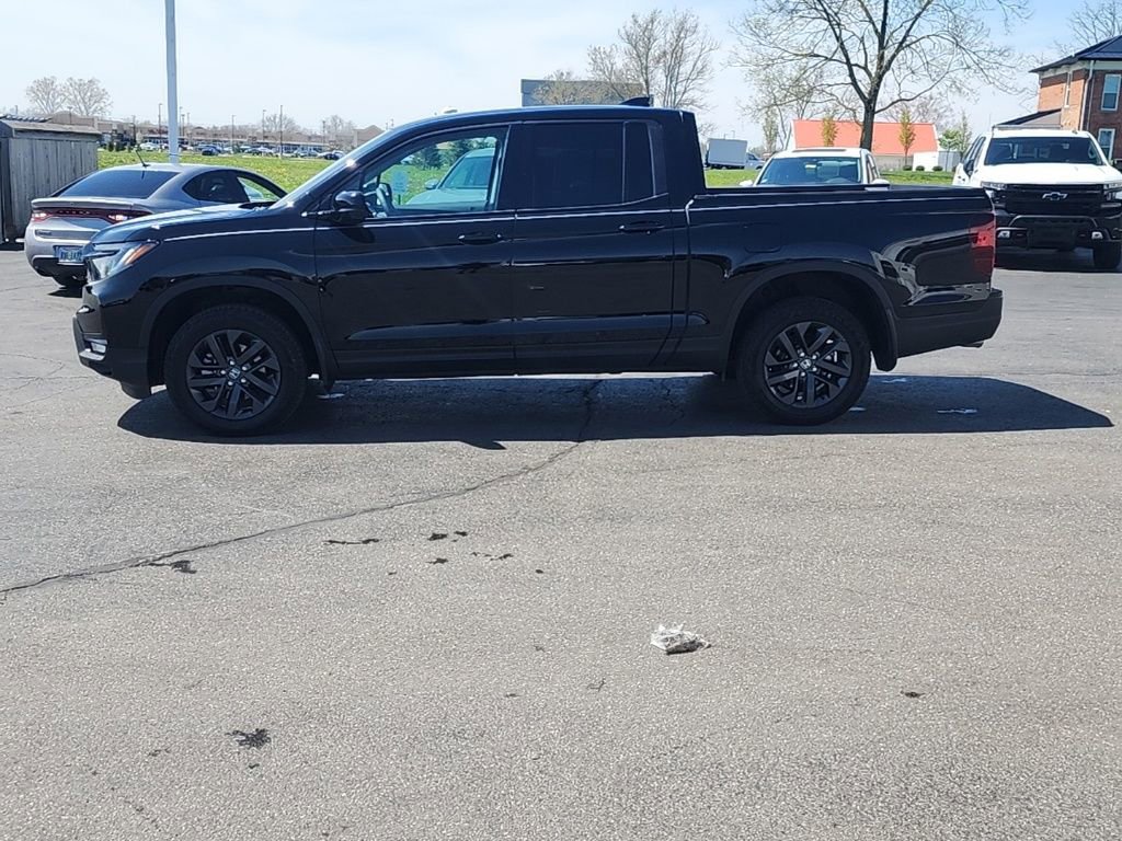 Certified 2024 Honda Ridgeline Sport image 4