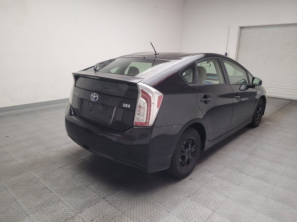 Used 2015 Toyota Prius Two FWD image 9
