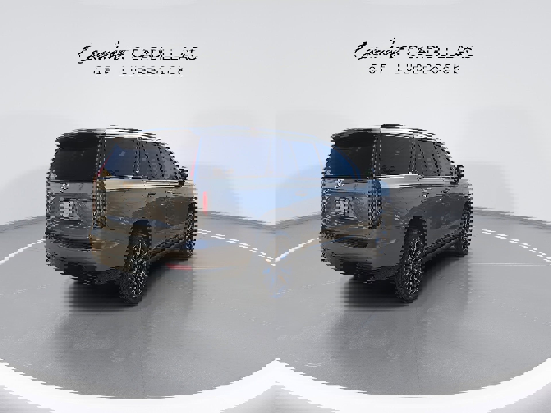 Certified 2022 Cadillac Escalade Sport Platinum w/ Heavy-Duty Trailer Package image 8